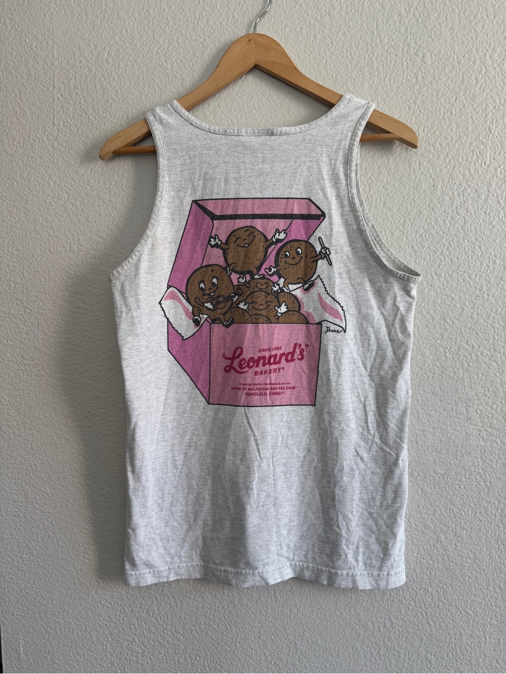 Leonard’s Bakery Hawaii tank